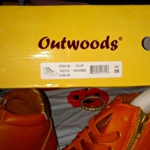 Women midtop sneakers